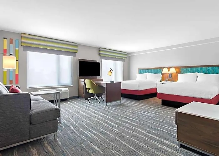 Hotel Hampton & Medical District Uic 3*