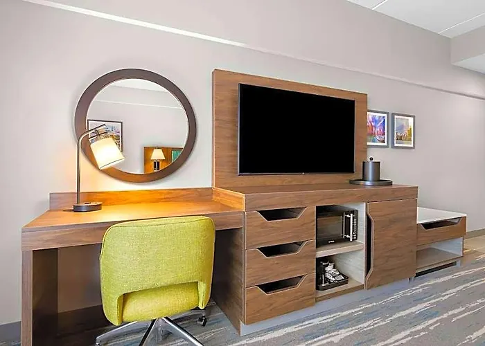 Hampton & Medical District Uic 3* Chicago